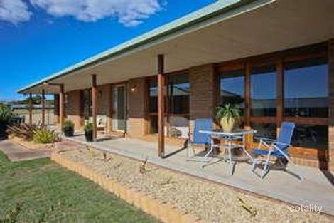 16 Coles Beach Cl, Devonport, TAS 7310