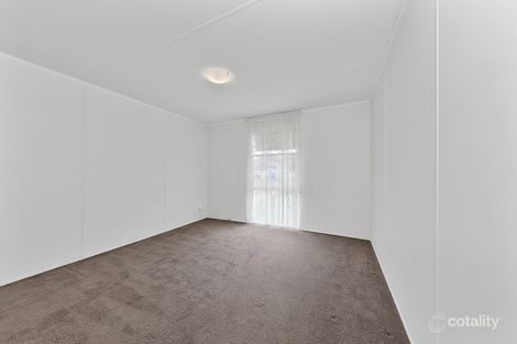 Property photo of 14 Richmond Crescent Werribee VIC 3030