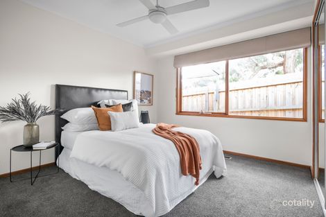 Property photo of 1 Camelot Court Mooroolbark VIC 3138
