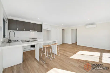 Property photo of 21 Nordeck Street Casey ACT 2913