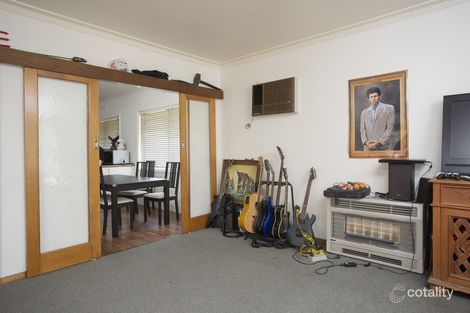 Property photo of 41 Marshall Crescent Kennington VIC 3550