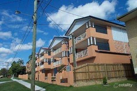 Property photo of 1/18 Dorinda Street Greenslopes QLD 4120