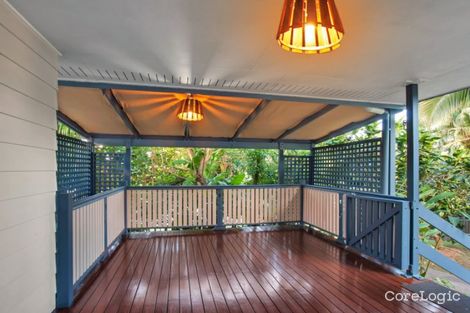 Property photo of 22 Davis Close Manoora QLD 4870