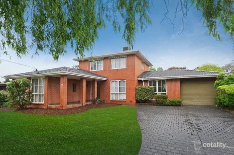 11 Ninevah Cres, Wheelers Hill, VIC 3150