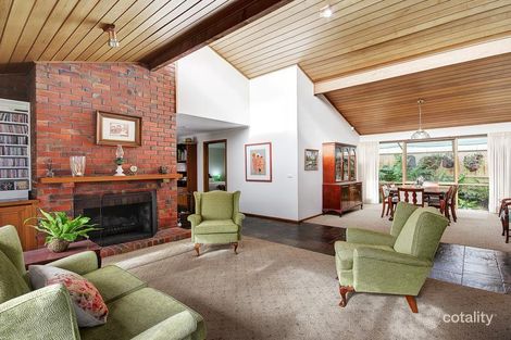 Property photo of 2 Marfell Court Highton VIC 3216