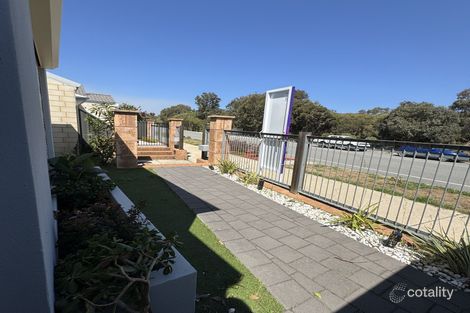 Property photo of 35 Brighstone Avenue Hilbert WA 6112