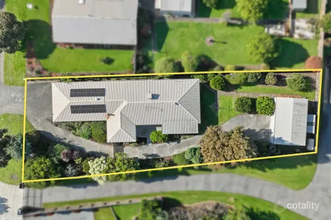 90 Lampard Rd, Drouin, VIC 3818