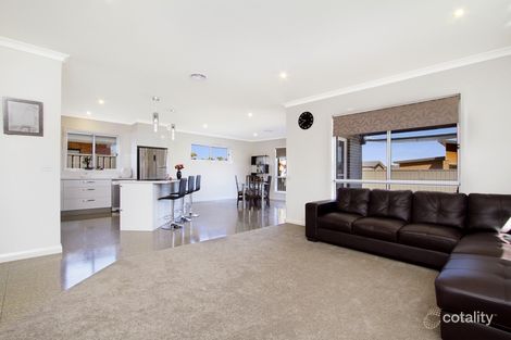 Property photo of 10 Carlin Way Marong VIC 3515