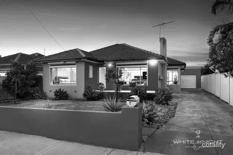 Property photo of 10 Kingsley Street St Albans VIC 3021