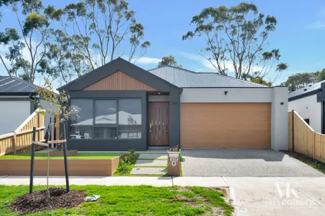 69 Porcini Pde, Mickleham, VIC 3064