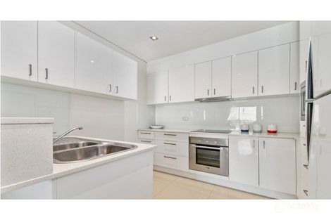 Property photo of 41/17 Marine Parade Redcliffe QLD 4020