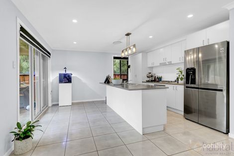 Property photo of 16 Midfield Close Rutherford NSW 2320