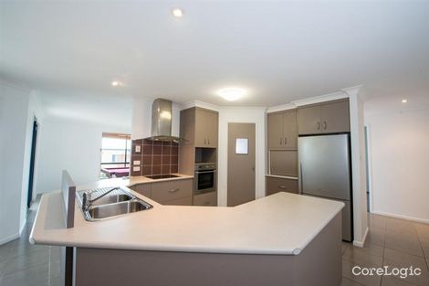 Property photo of 13 Panorama Court Glen Eden QLD 4680