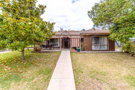 Property photo of 27 Frederick Street North Bendigo VIC 3550