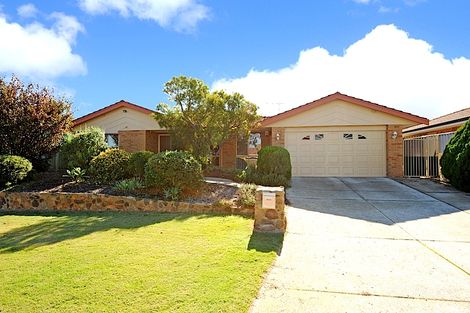 27 Barcombe Way, Leeming, WA 6149