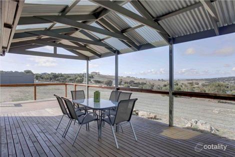 Property photo of 1 Shearwater Drive Boston SA 5607