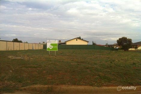 Property photo of 1 Graves Place Griffith NSW 2680