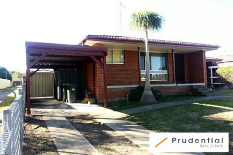 36 Woodlark Pl, Glenfield, NSW 2167