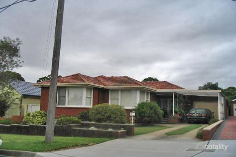 6 Kinsel Ave, Kingsgrove, NSW 2208