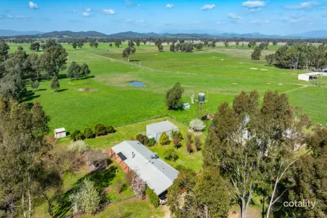 Property photo of 61 Forest Lane Markwood VIC 3678