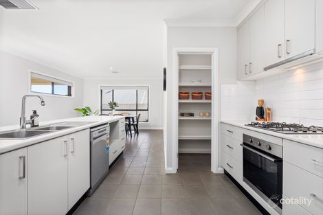 Property photo of 33 Forest Drive Thurgoona NSW 2640