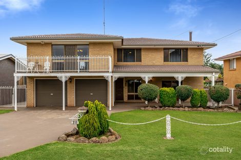 Property photo of 28 Router Street Wilsonton QLD 4350