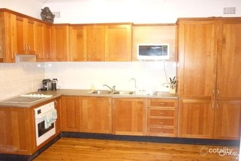 Property photo of 18 Lister Avenue Cabramatta West NSW 2166