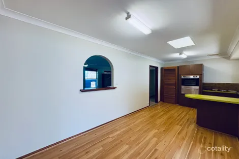 Property photo of 45 Abingdon Road Swan View WA 6056