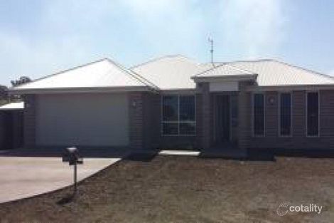 8 Ferguson Rd, Westbrook, QLD 4350