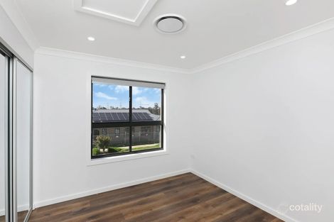 Property photo of 1 Ditzell Street Catherine Field NSW 2557