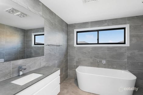 Property photo of 1 Ditzell Street Catherine Field NSW 2557