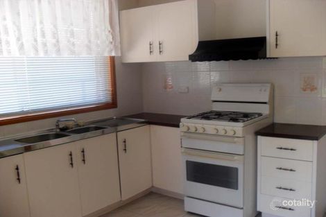 Property photo of 5 Gould Place Lake Illawarra NSW 2528