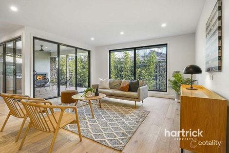 Property photo of 2 Tasman Road Bentleigh East VIC 3165