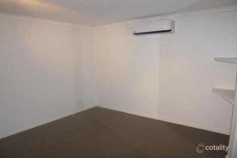 Property photo of 14 Munro Close Hampton Park VIC 3976