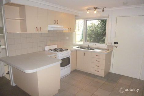 Property photo of 14 Munro Close Hampton Park VIC 3976