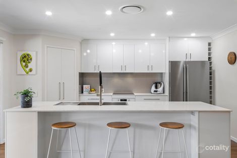 Property photo of 137 Kirralee Crescent Upper Kedron QLD 4055