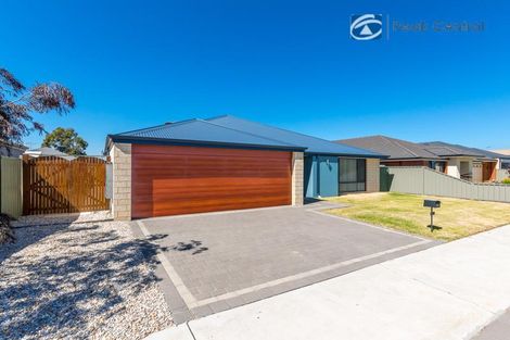 Property photo of 47 Princeton Circuit Aubin Grove WA 6164