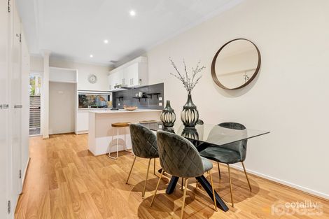 Property photo of 9/235 Wickham Road Moorabbin VIC 3189