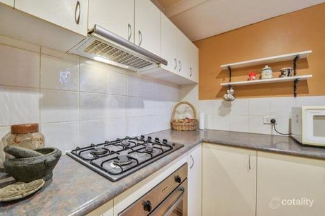 Property photo of 1/21 Holton Way Cannington WA 6107