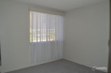 Property photo of 2/12 Walsh Place Curtin ACT 2605