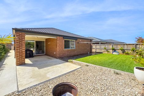 Property photo of 54 Gravity Drive Mount Duneed VIC 3217