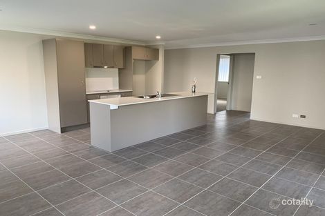 Property photo of 5 Malian Street Cliftleigh NSW 2321