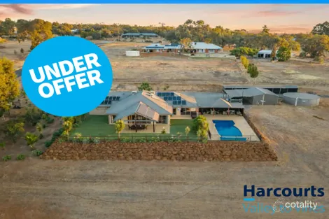 Property photo of 17 Thornbill Place Lower Chittering WA 6084