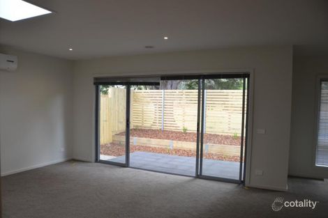 Property photo of 38 Denistoun Crescent Cranbourne VIC 3977