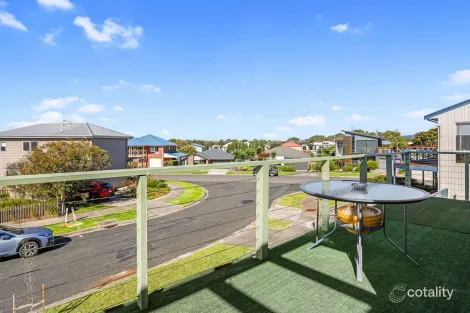Property photo of 52 Seaview Drive Apollo Bay VIC 3233