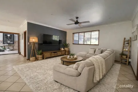 Property photo of 2 Zunkers Road Hampden QLD 4741