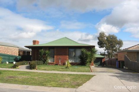 Property photo of 17 Allunga Parade Berwick VIC 3806