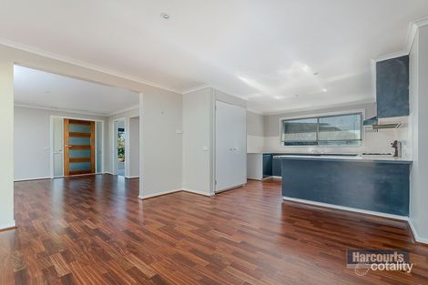 Property photo of 293 Princes Way Drouin VIC 3818