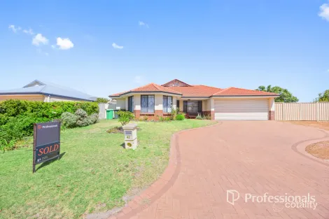 Property photo of 42 Barton Drive Australind WA 6233