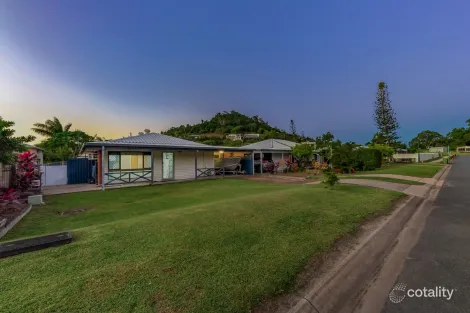 Property photo of 11/20 Pandanus Drive Cannonvale QLD 4802